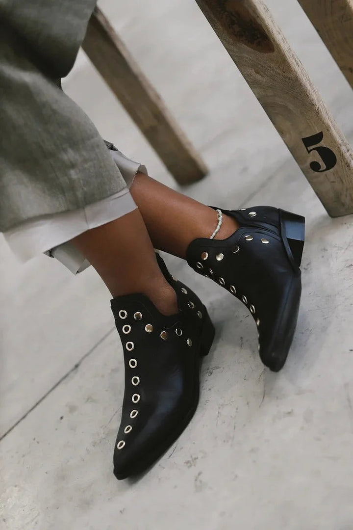 Brenda | Bottines à Talon Aiguille avec Clous