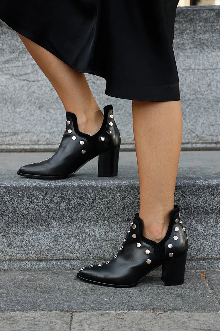 Giselle | Bottines cloutées à talon épais