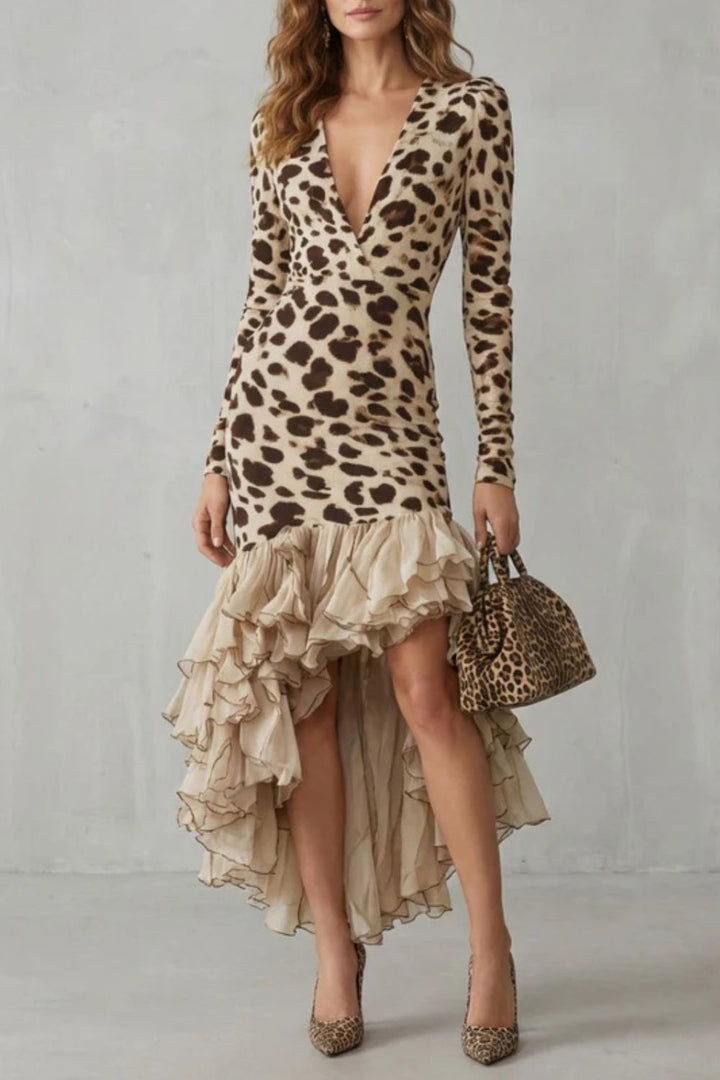 Lioraé – Robe midi à imprimé léopard et ourlet froncé