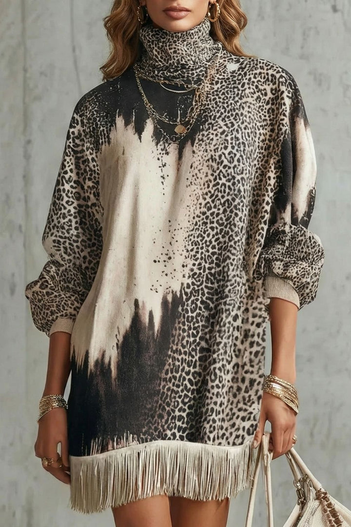 Solenne – Robe courte léopard à franges