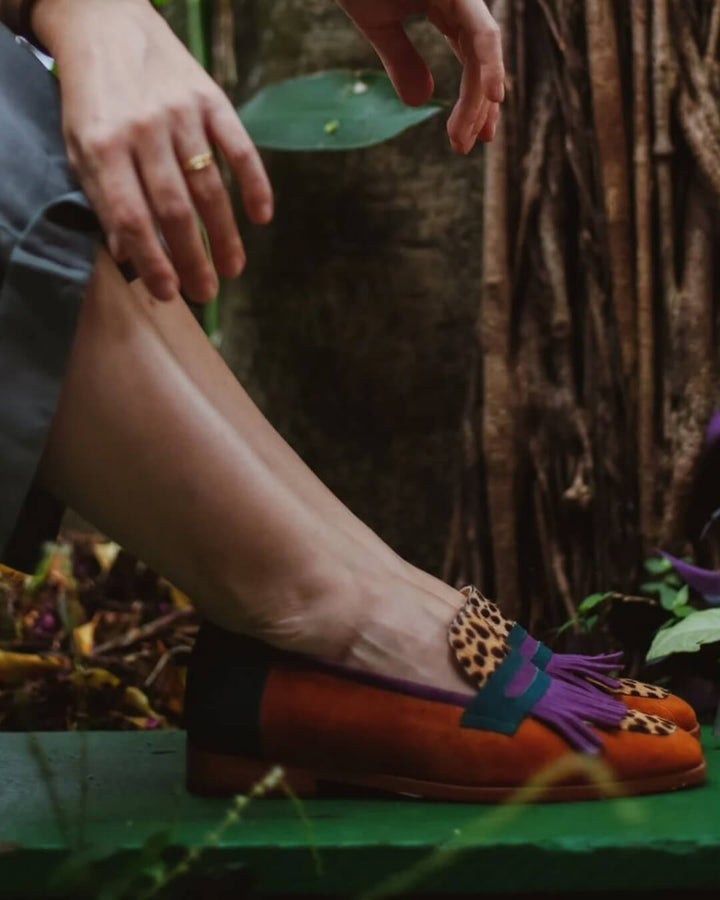 Hallie | Mocassin à Franges avec Motif Animal
