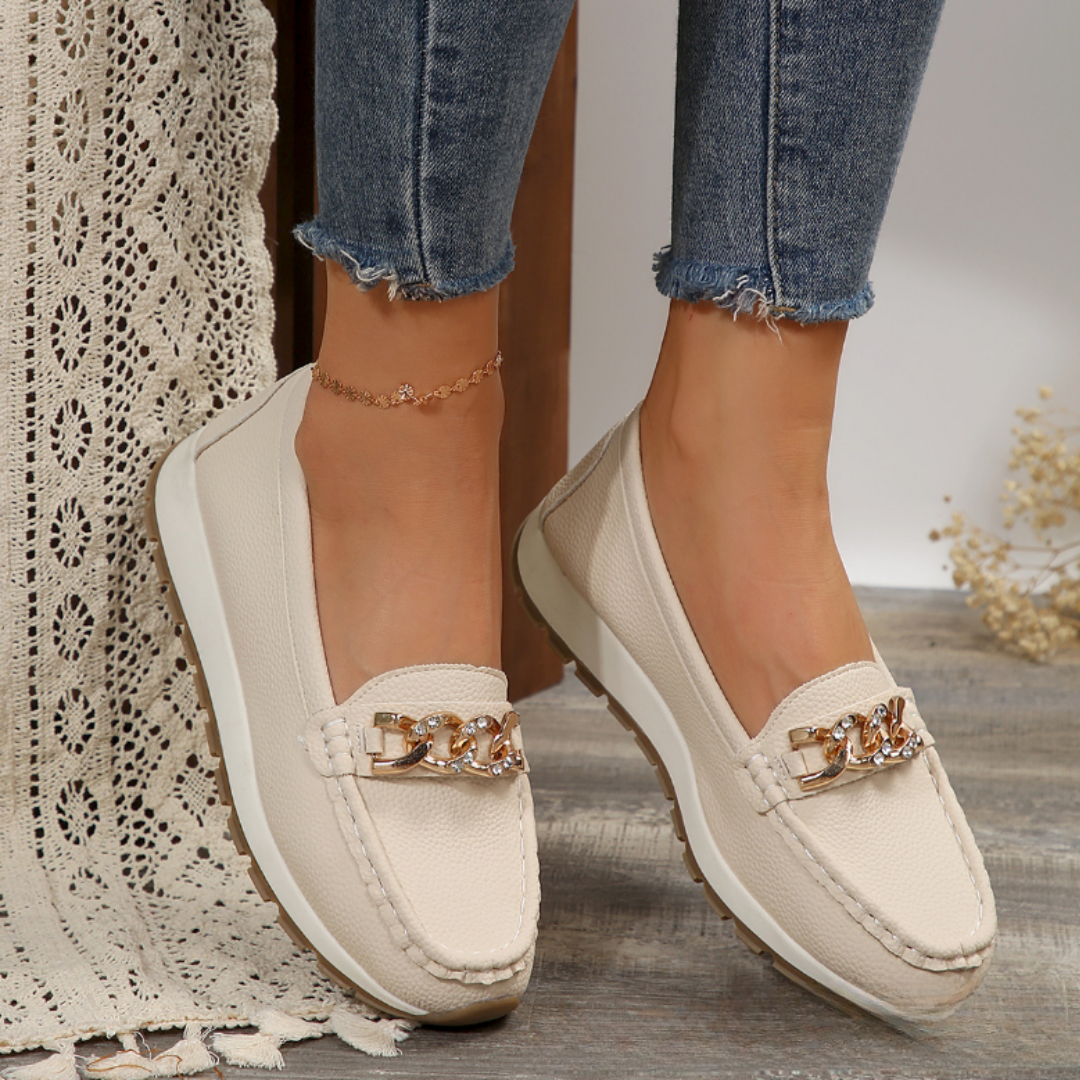 Evelyn – Mocassins à Boucle en Diamant