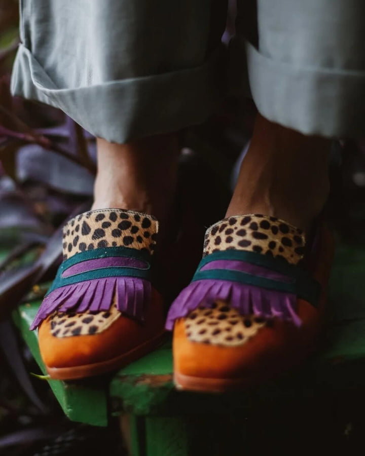 Hallie | Mocassin à Franges avec Motif Animal
