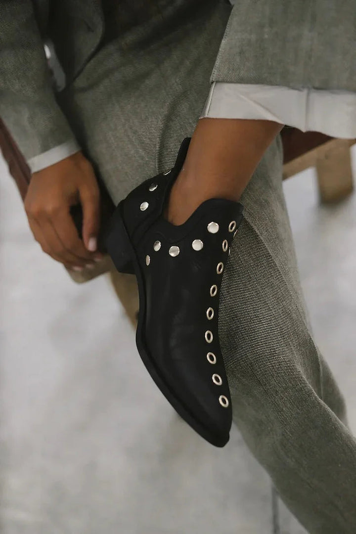 Brenda | Bottines à Talon Aiguille avec Clous