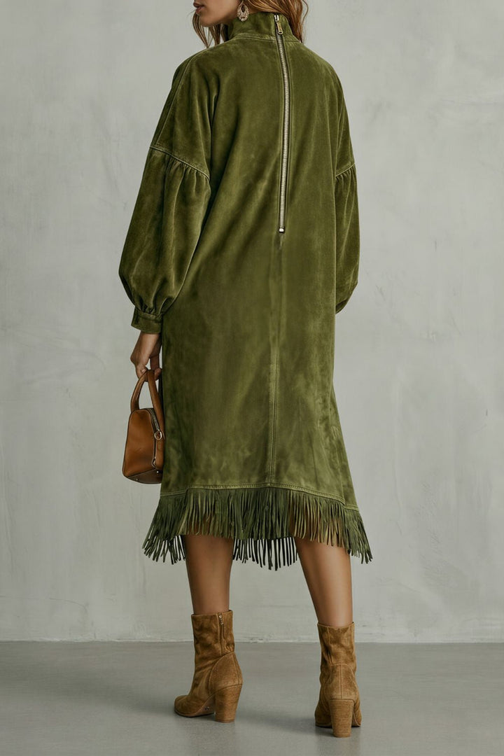 Valdrina – Robe midi à col roulé avec détails à franges en daim