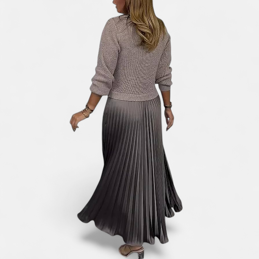 Claudia - Robe longue avec pull et jupe plissée