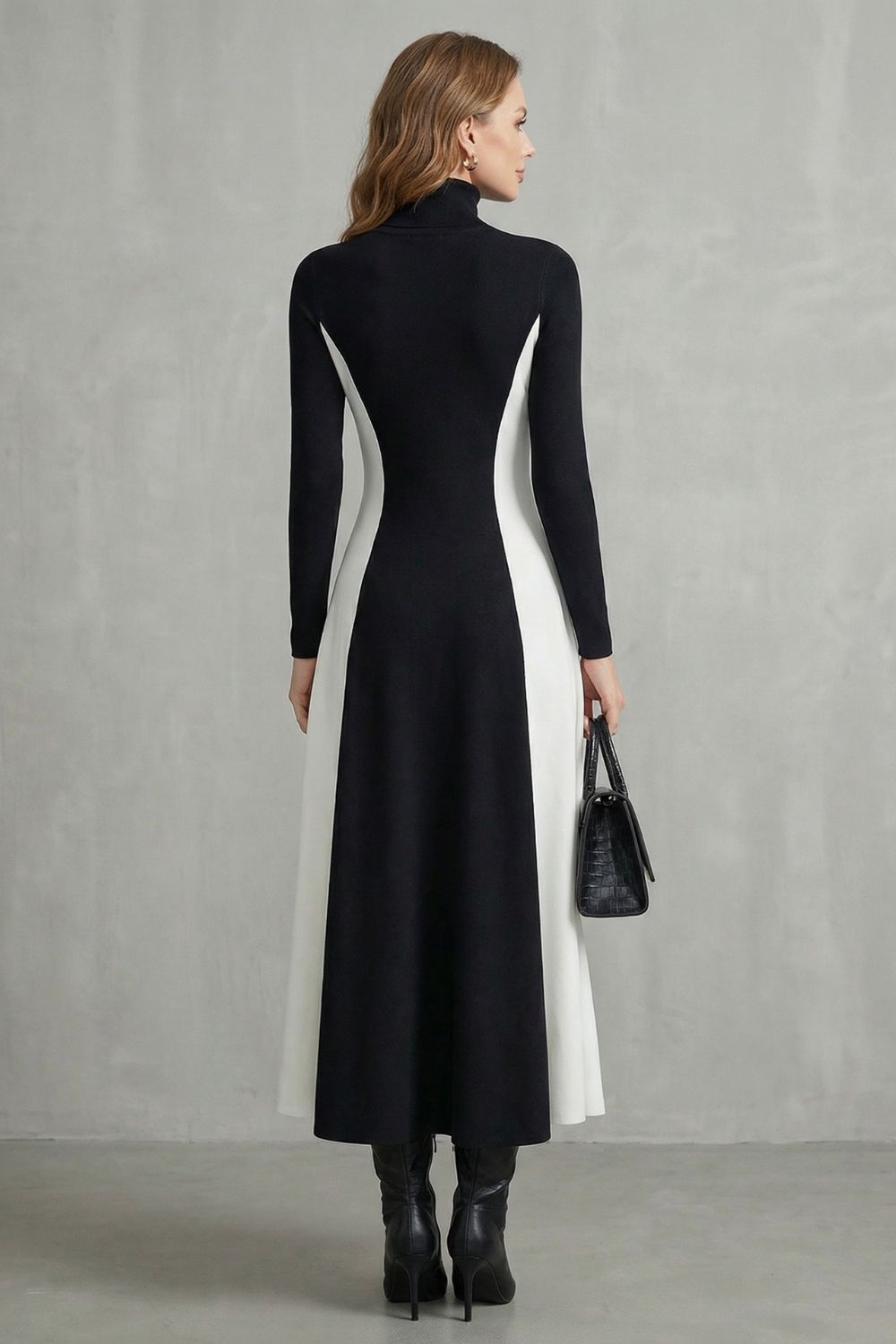 Mariveille – Robe à col roulé structurée et contrastée