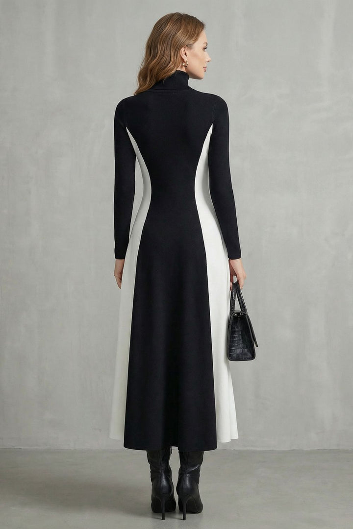 Mariveille – Robe à col roulé structurée et contrastée