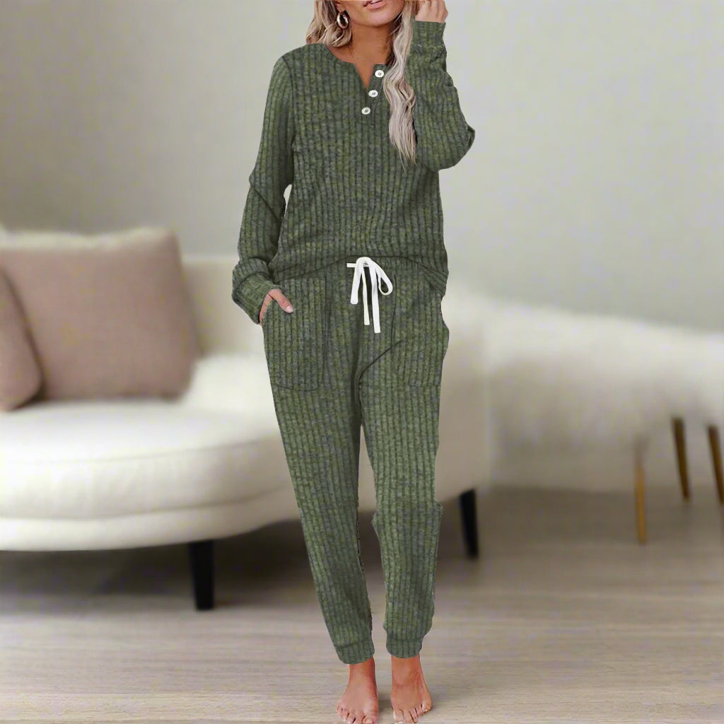 Brenda – Ensemble Douillet de Loungewear en Deux Pièces