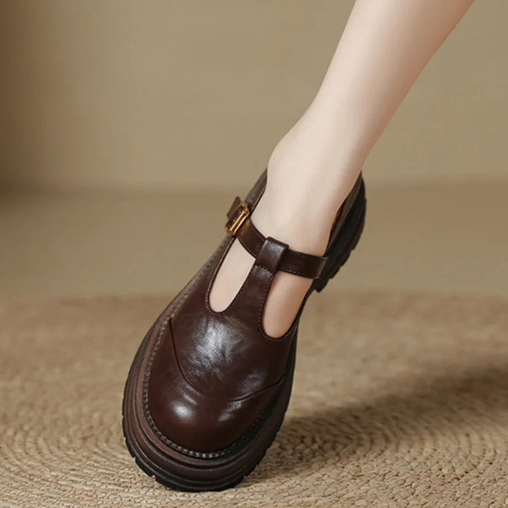 Chaussures Farisse à bride en T