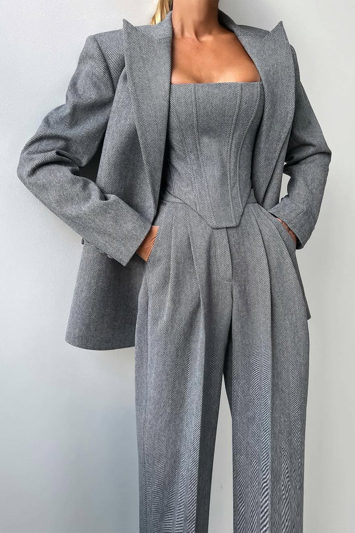 Grace - Ensemble de Trois Pièces avec Blazer Croisé Élégant