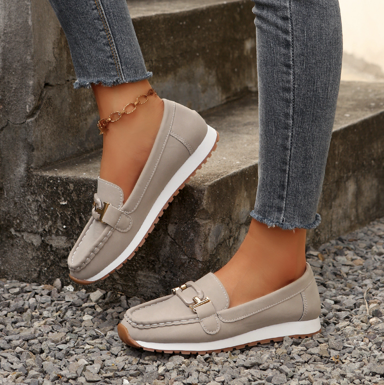 Emelia - Mocassins de Luxe avec Détails en Chaîne
