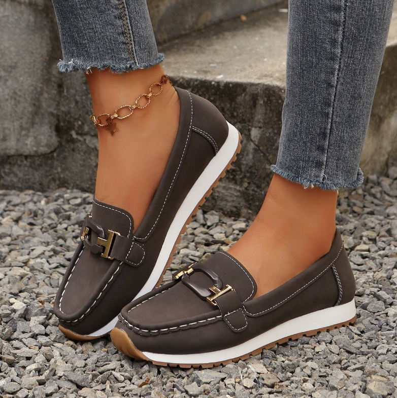 Emelia - Mocassins de Luxe avec Détails en Chaîne